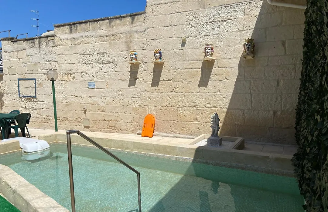 B&B Dimora Villa Orietta - Torre dell'Orso-1