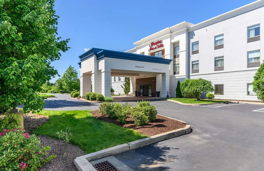 Hampton Inn & Suites Hartford-Manchester-1