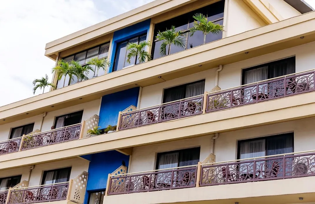 Peninsula Hotel Dar Es Salaam-1