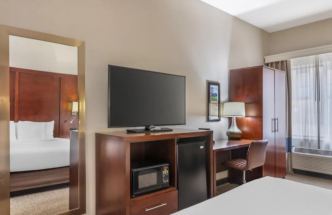 Comfort Inn & Suites Conway-1