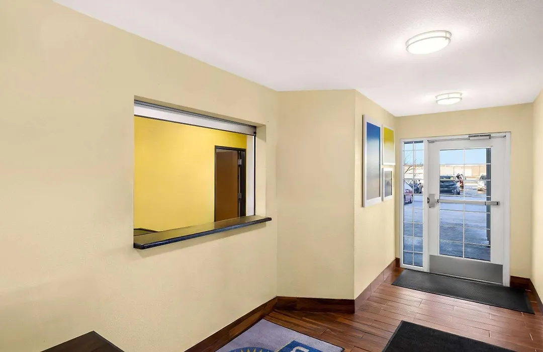 Birch Hill Suites Rochester - Med City-1
