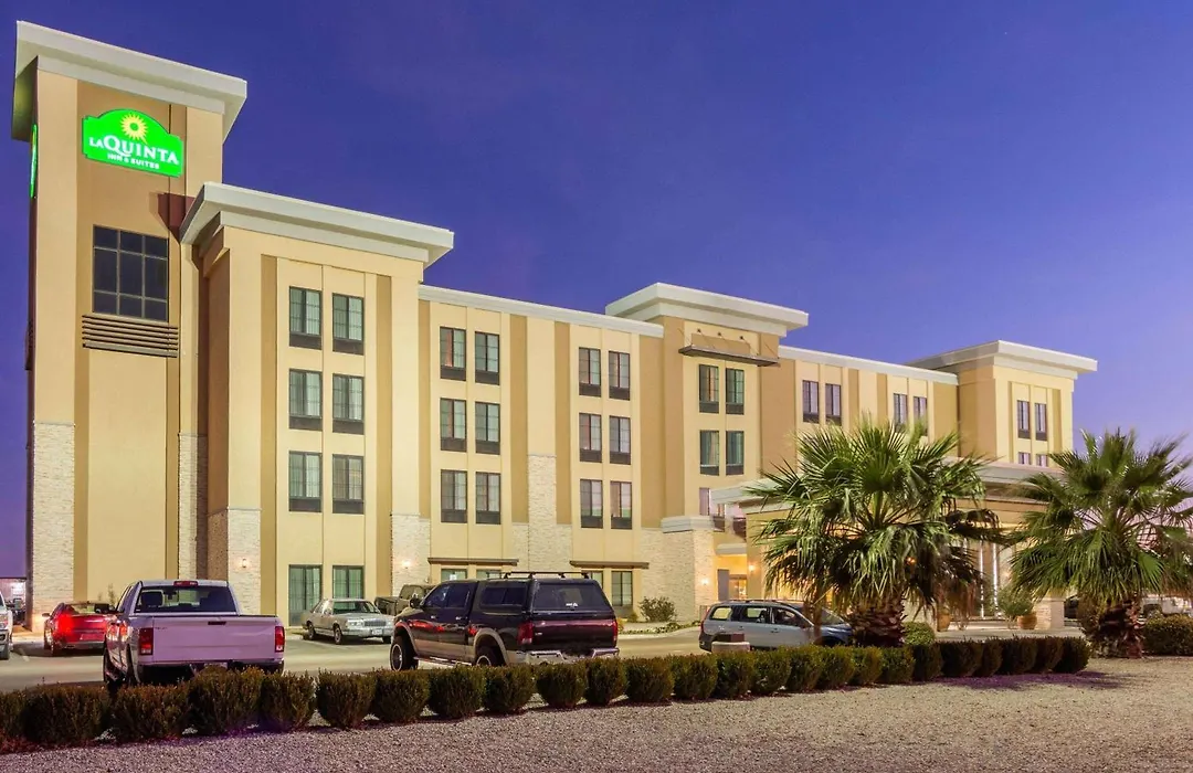 La Quinta By Wyndham Carlsbad-1