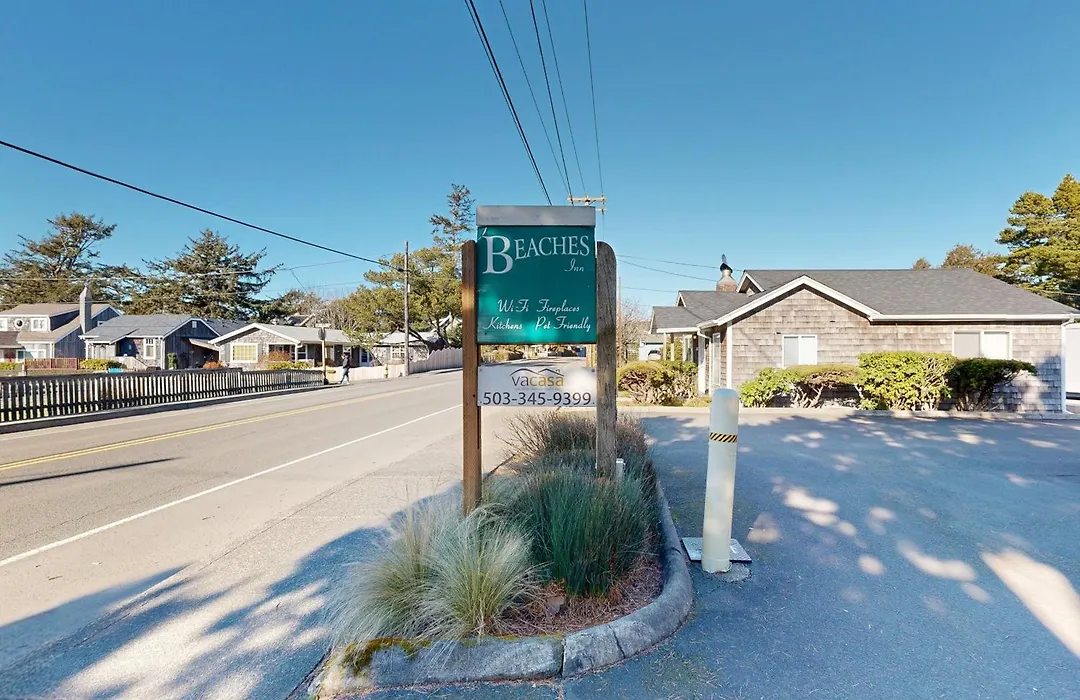 Beaches Inn | Sandpiper Pier Cottage-1