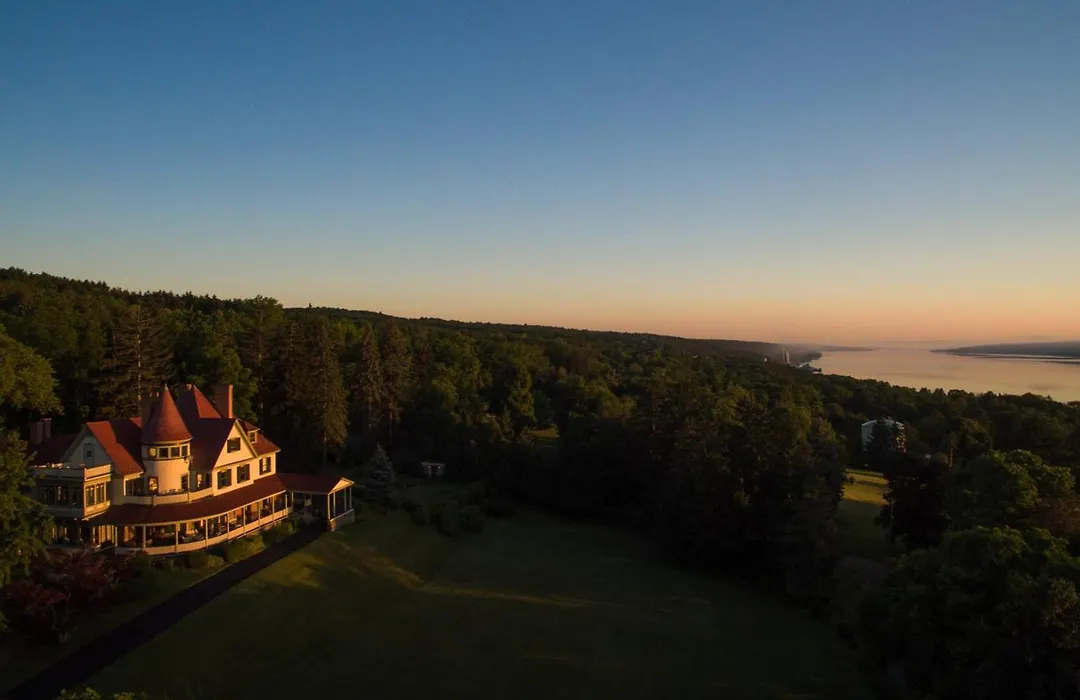 Idlwilde Inn-1