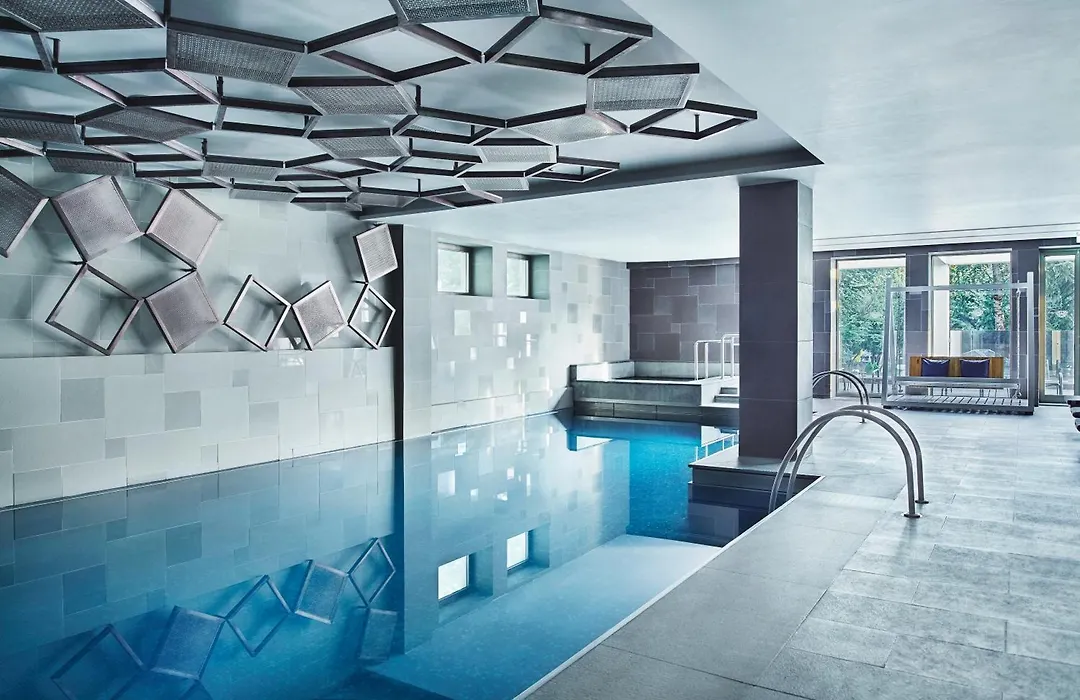 Metropol Palace, Belgrade-1