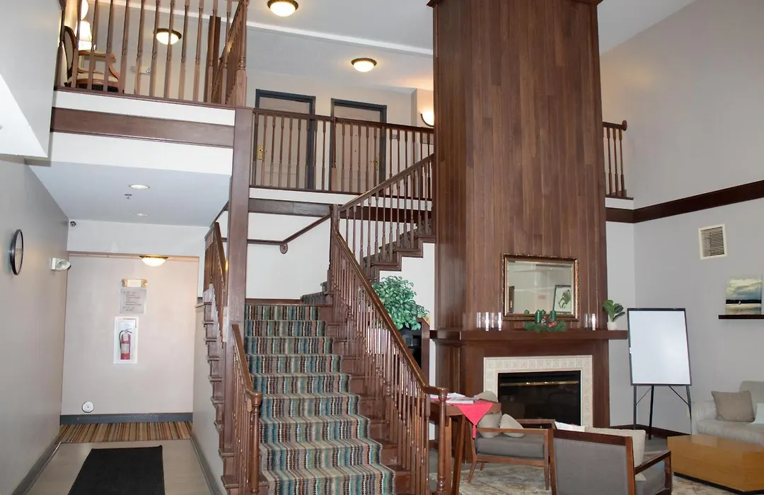 Country Inn & Suites By Radisson, Big Rapids, Mi-1