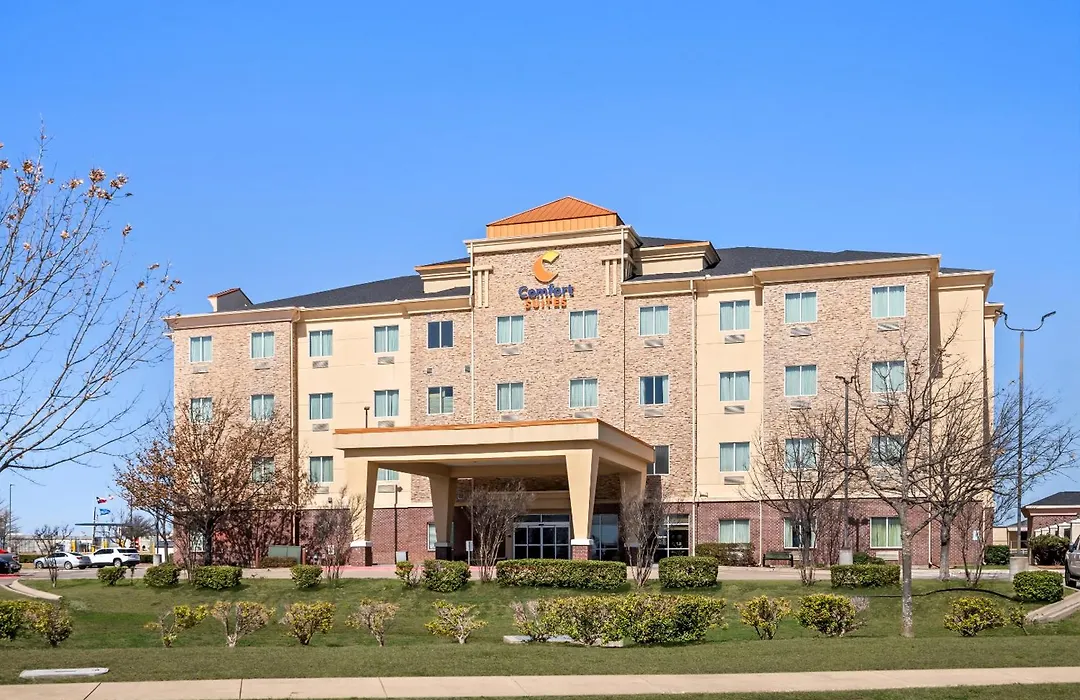 Comfort Suites Waxahachie - Dallas-1