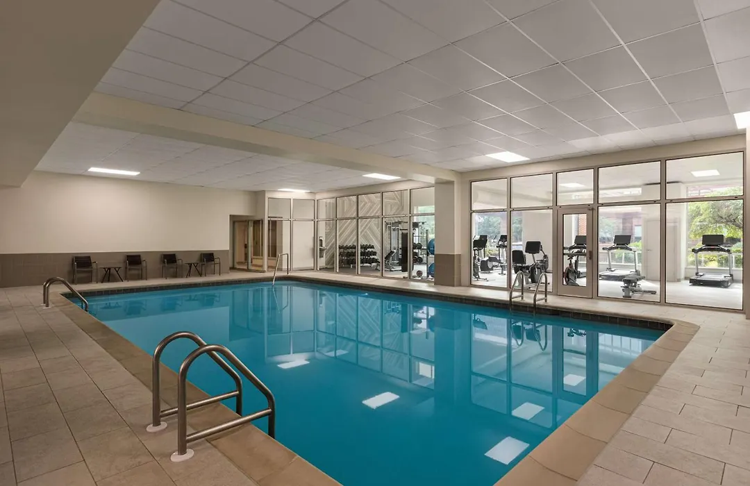 Doubletree By Hilton New York-Laguardia-1