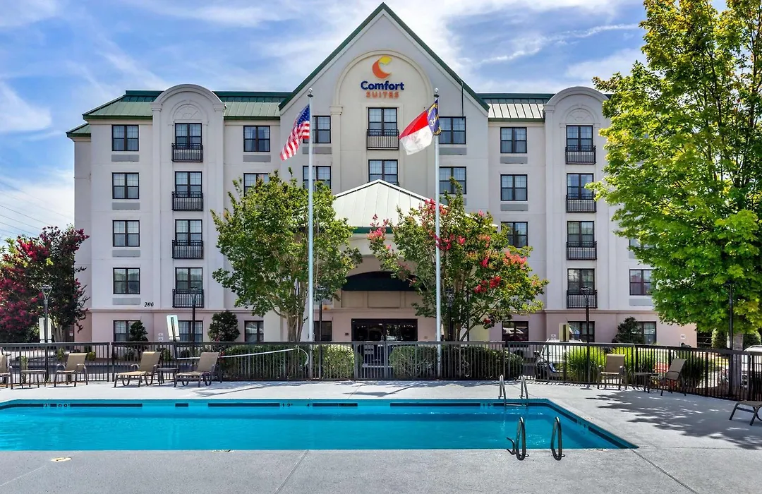 Comfort Suites Hanes Mall-1