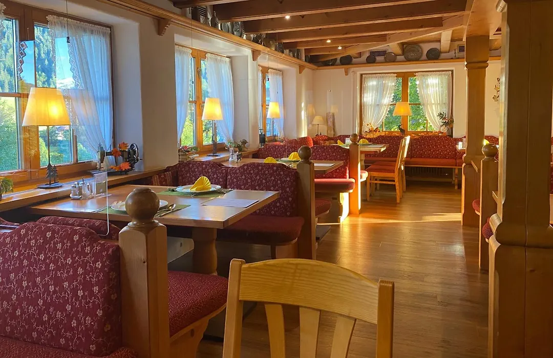 Hotel Alpensonne-1