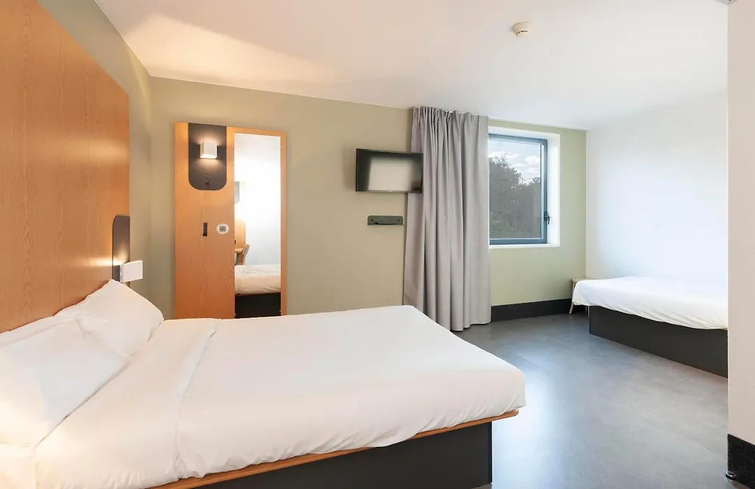 B&B HOTEL Bayonne Tarnos-1