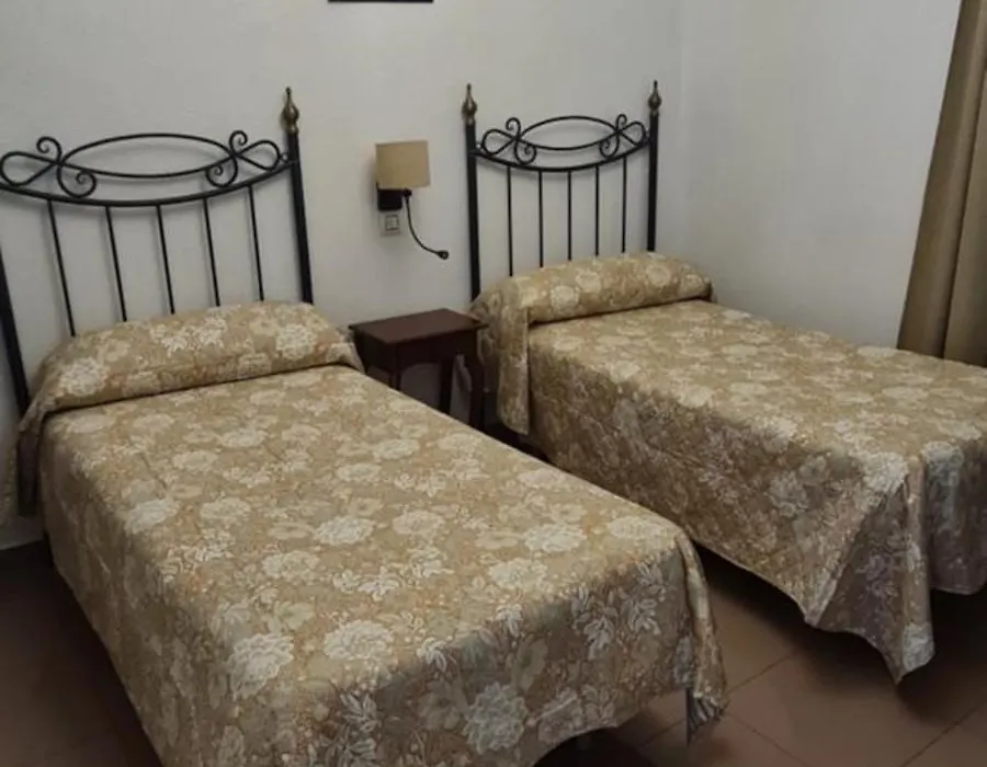 Hostal Trajano-1