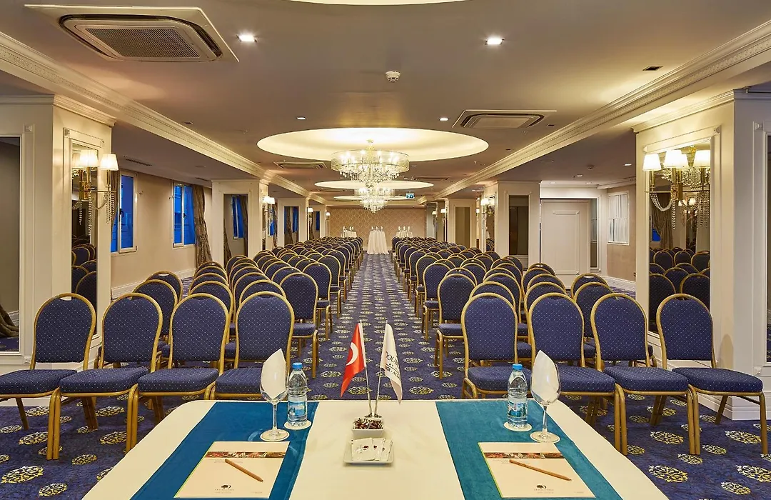 Doubletree By Hilton Izmir - Alsancak-1