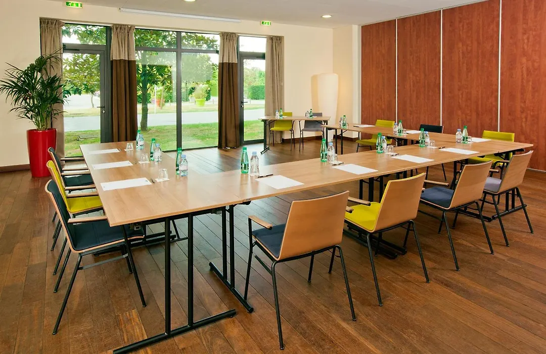 Residhome Suites Paris Sénart-1