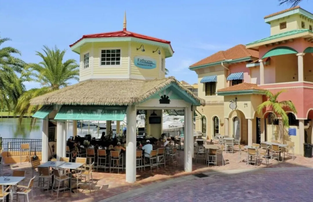 Vista Del Mar At Cape Harbour Marina, 10Th Floor Luxury Condo, King Bed, Views!-1