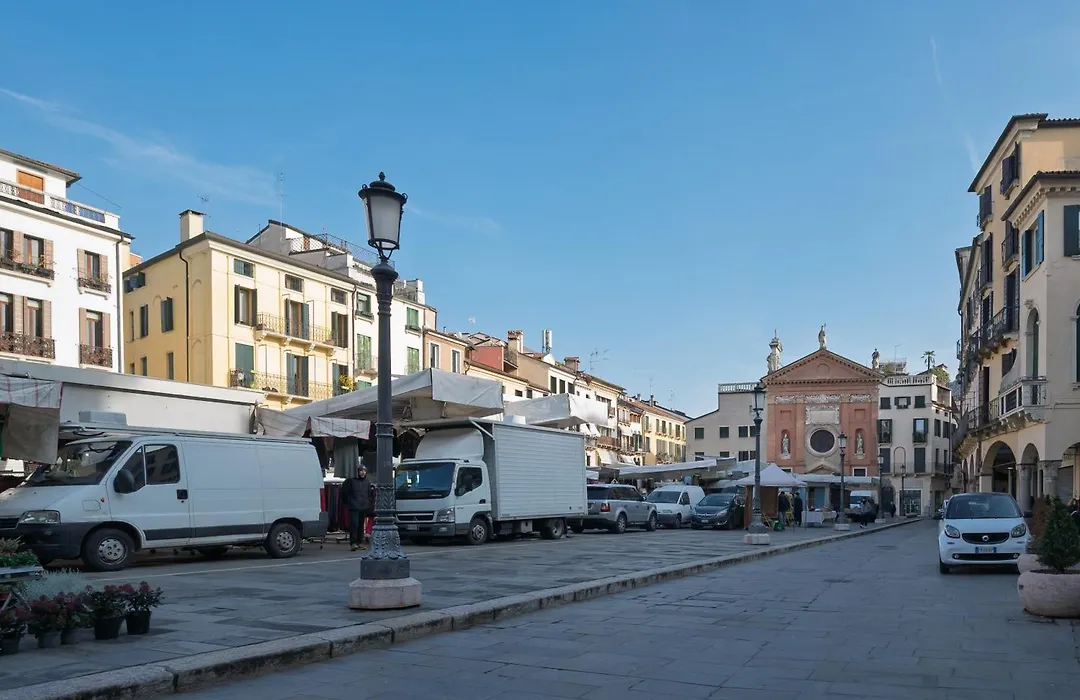Diamantino Town House-1