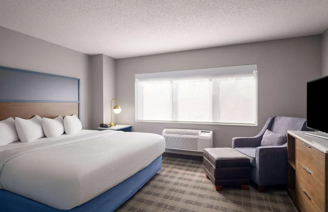 Americinn By Wyndham Shakopee Near Amphitheater-1