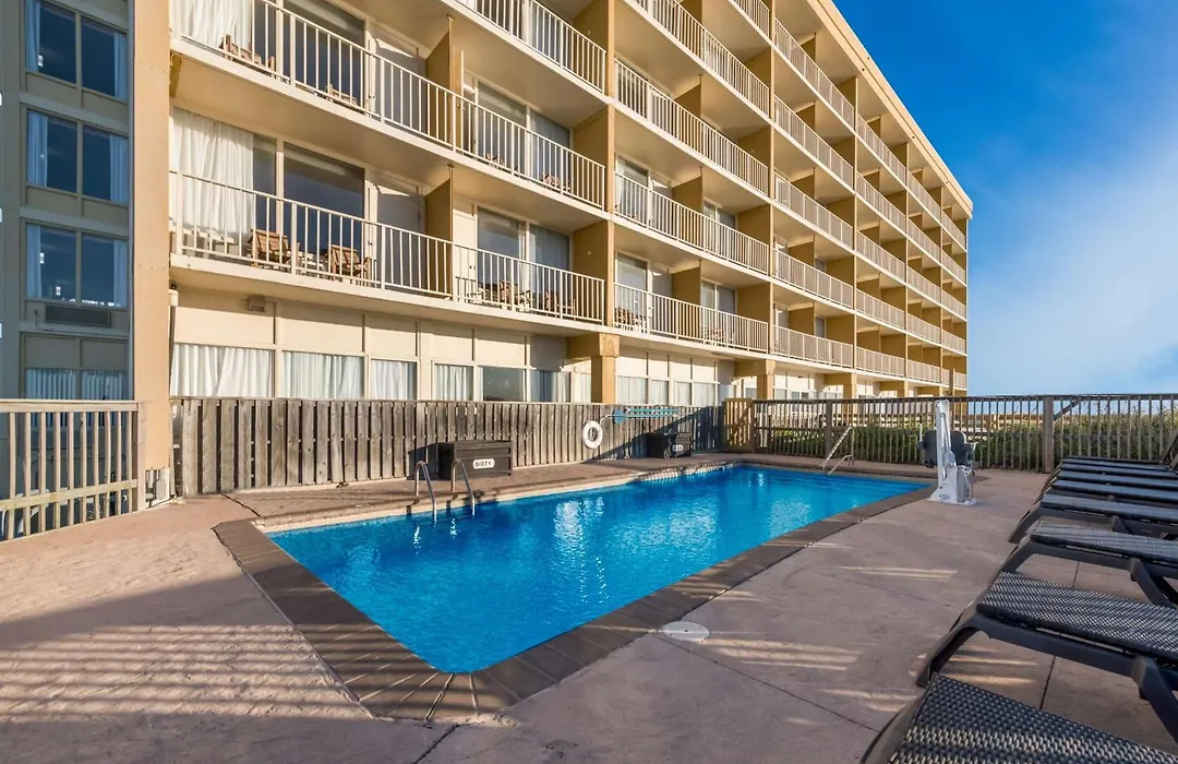Comfort Inn South Oceanfront-1