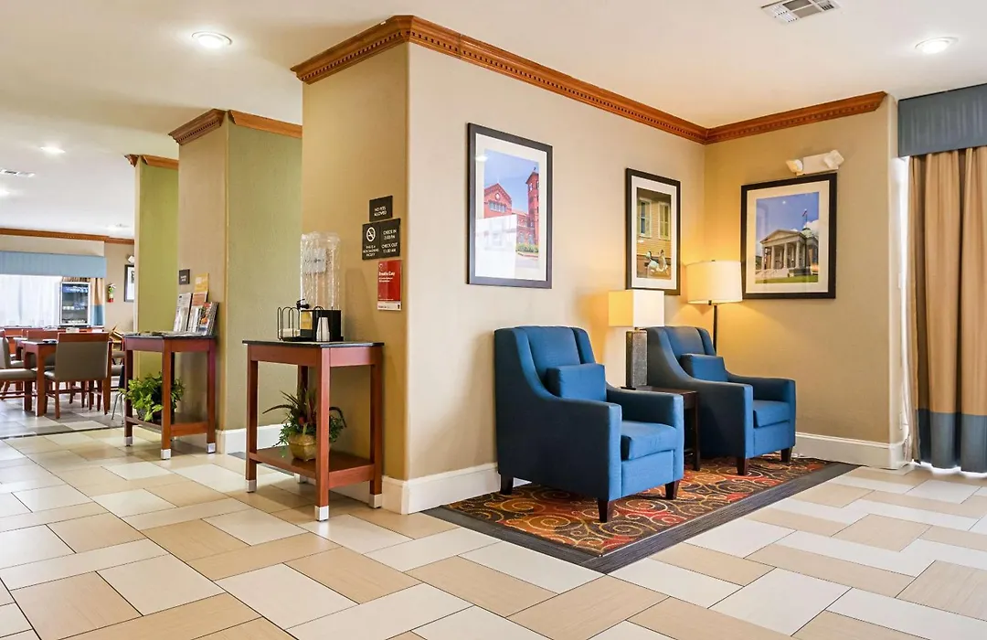 Comfort Suites Lake Charles-1