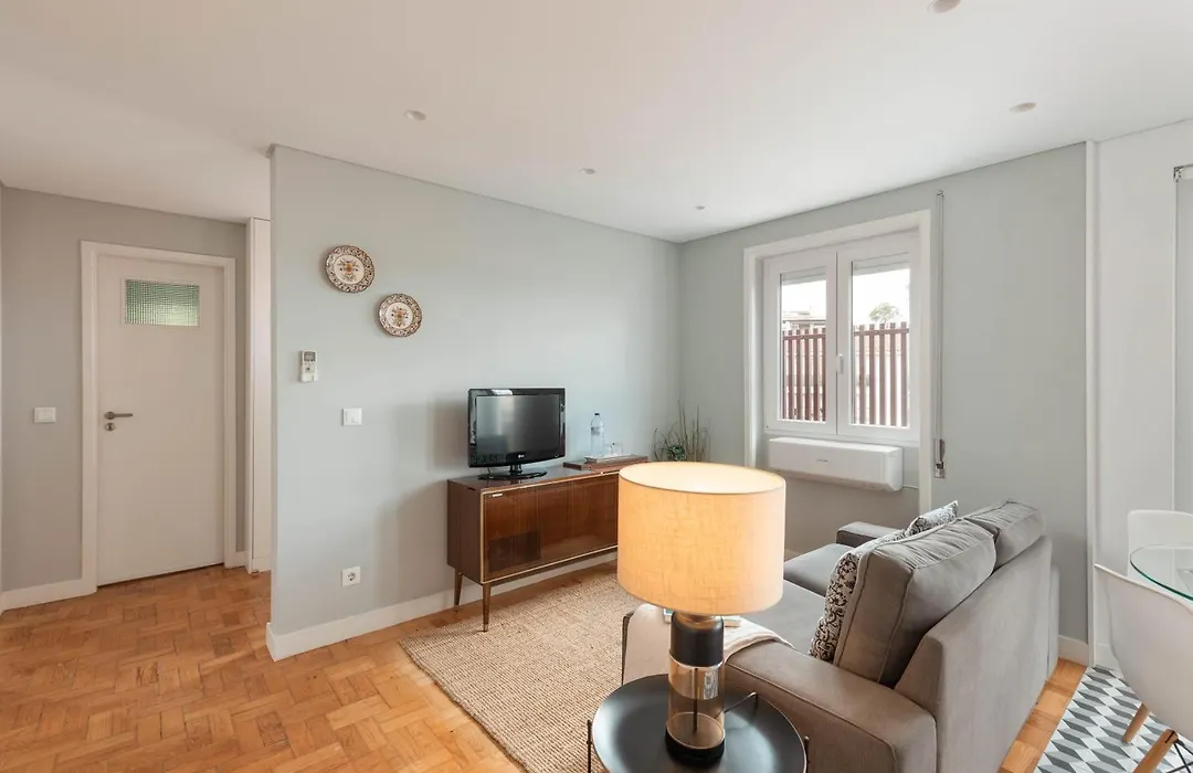 Confluentia H&A - Believe It Or Not Apartments-1