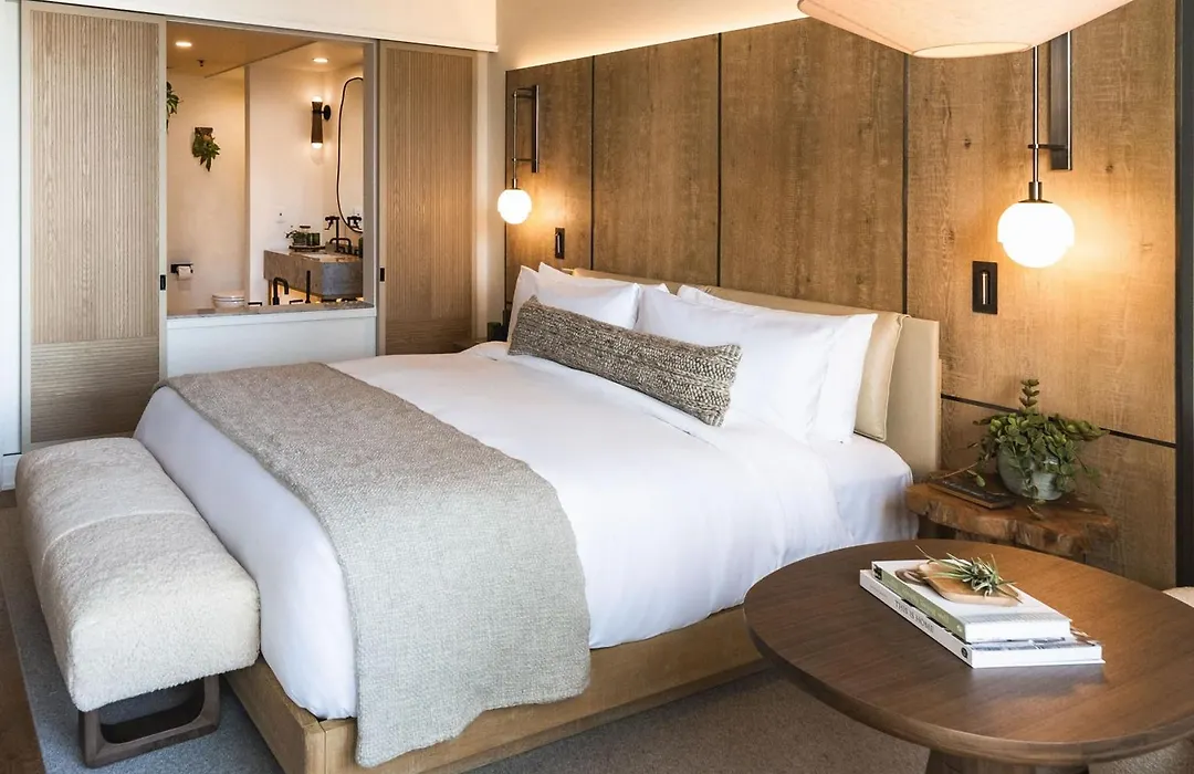1 Hotel Seattle-1