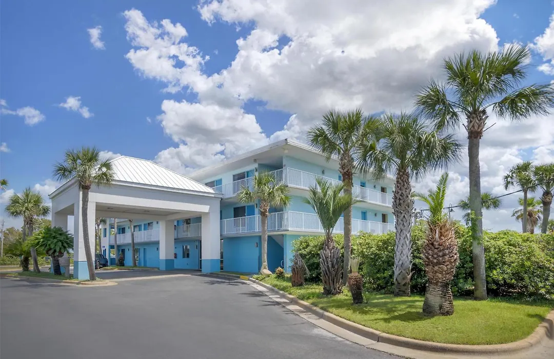 Best Western Navarre Waterfront-1