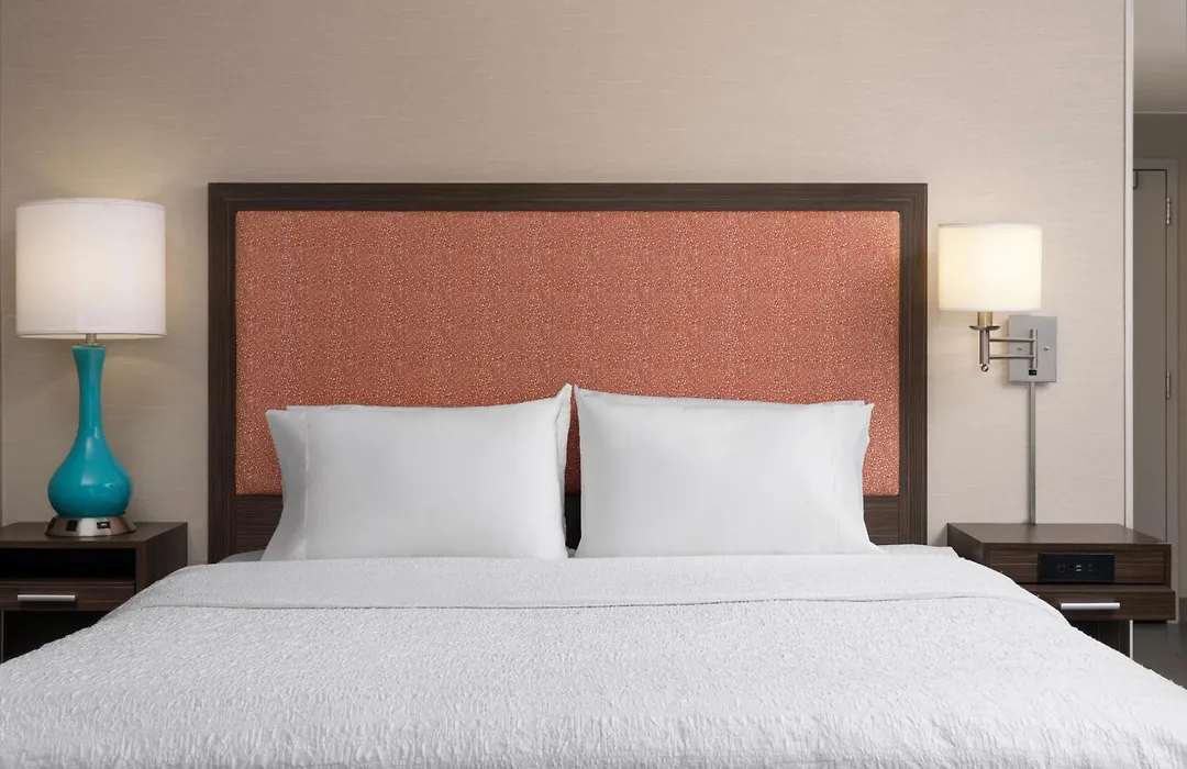 Hampton Inn & Suites Yonkers - Westchester-1