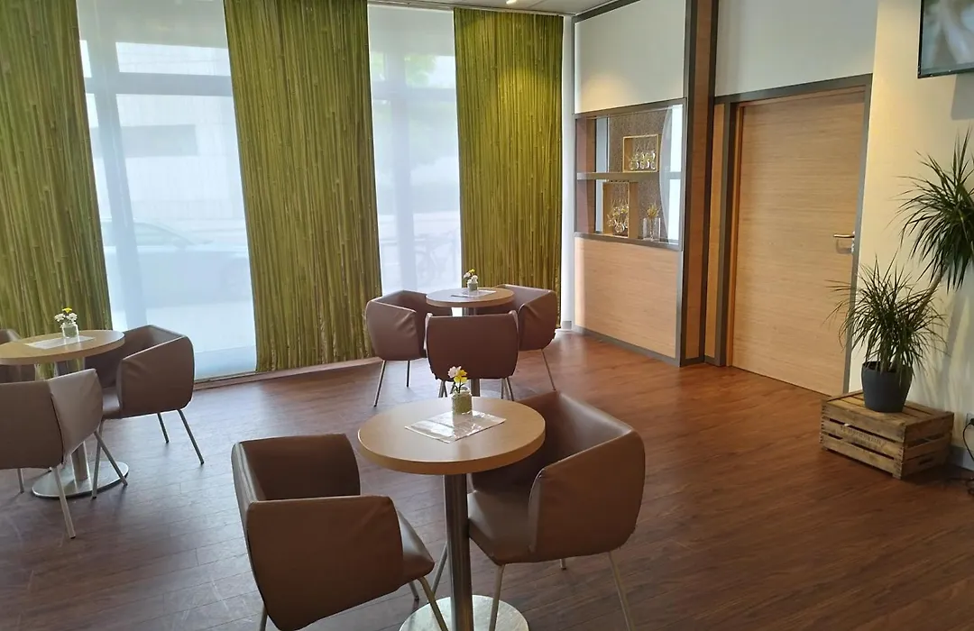 Ibis Ulm City-1