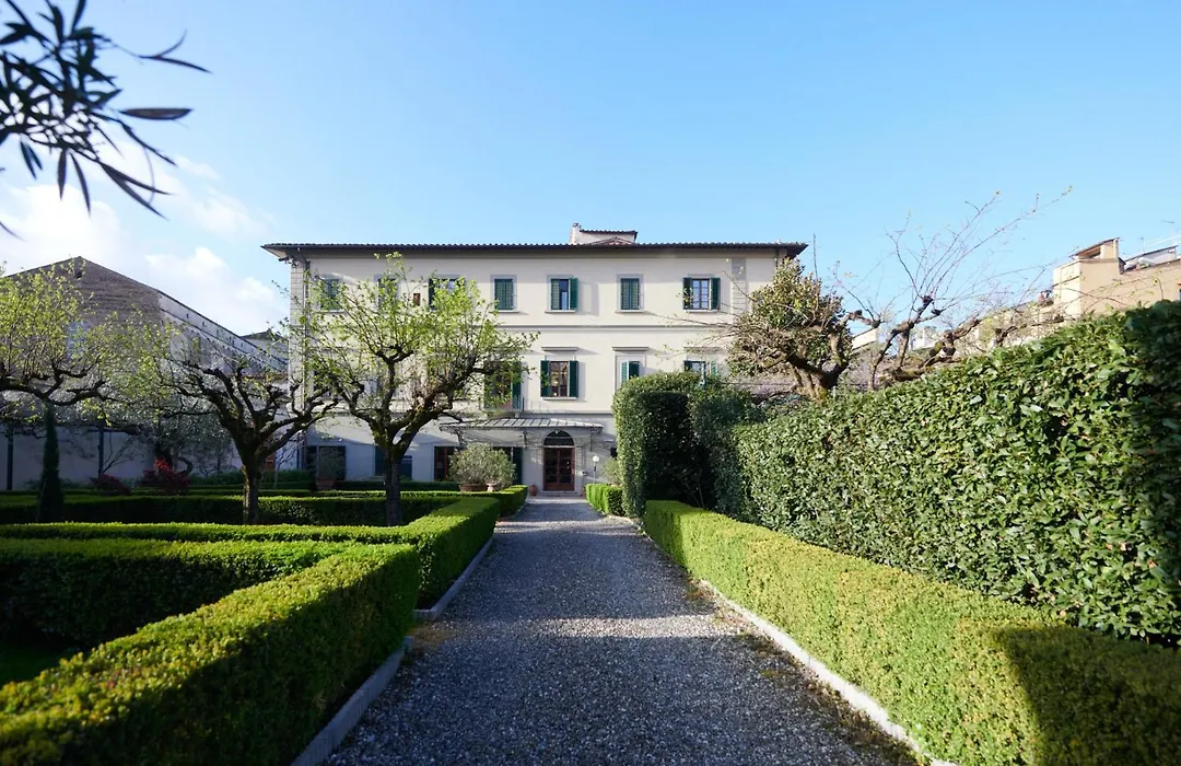 Casa Santo Nome Di Gesu-1