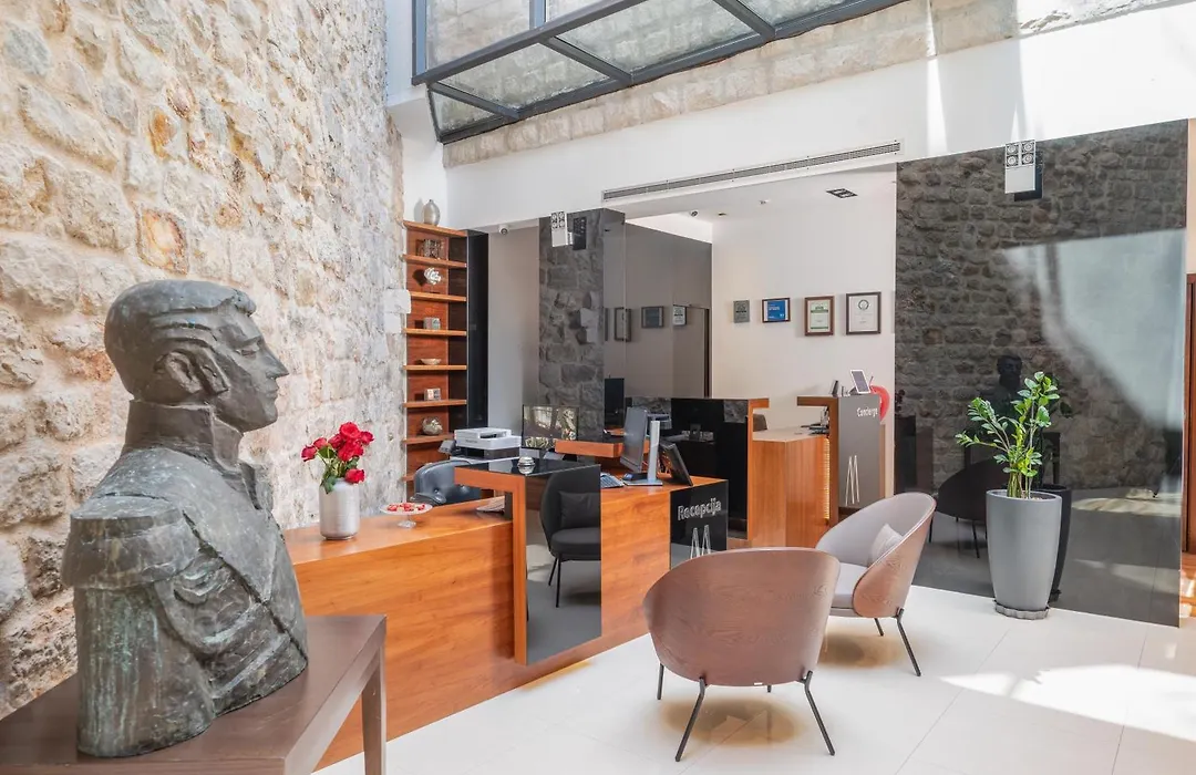 Marmont Heritage Hotel (Adults Only)-1