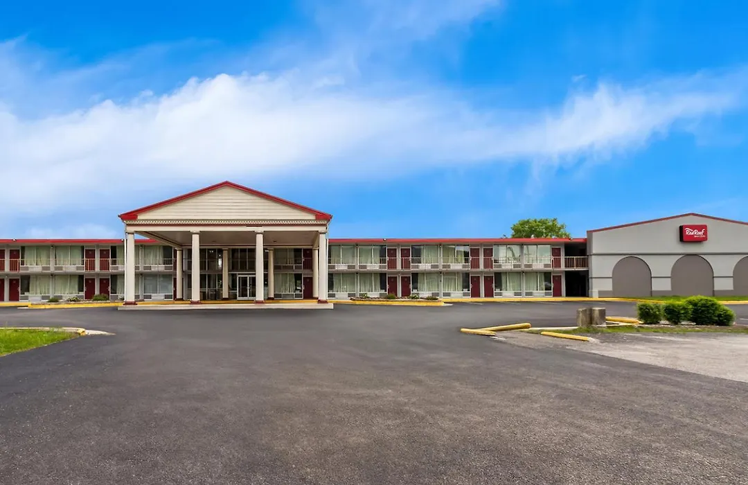 Red Roof Inn & Suites Cave City-1