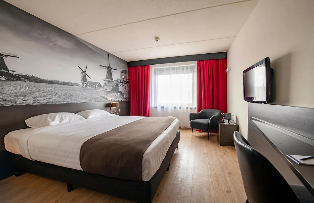 Bastion Hotel Zaandam-1