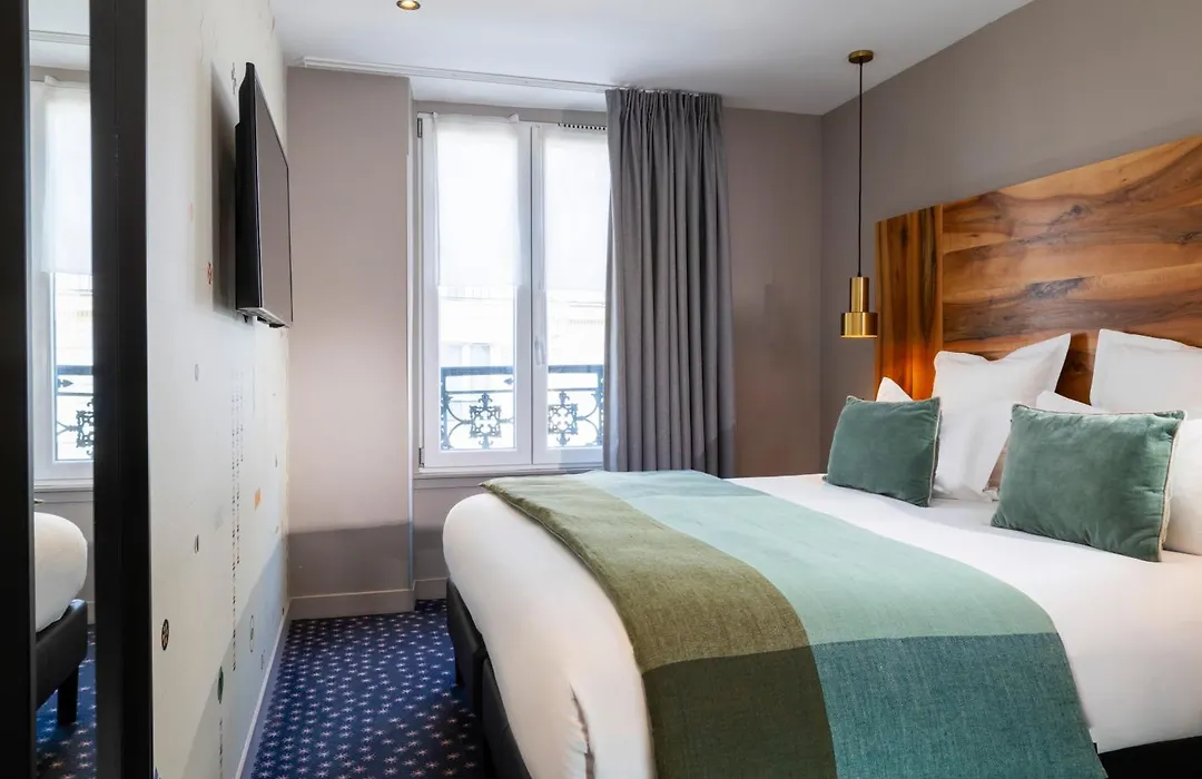 Hôtel Maxim Folies-1
