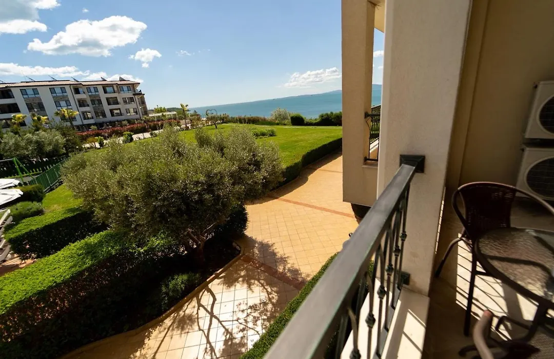 Burgas Beach Resort Apartments-1