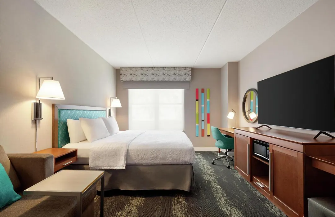 Hampton Inn At Tin Lizzie Gaming Resort-1