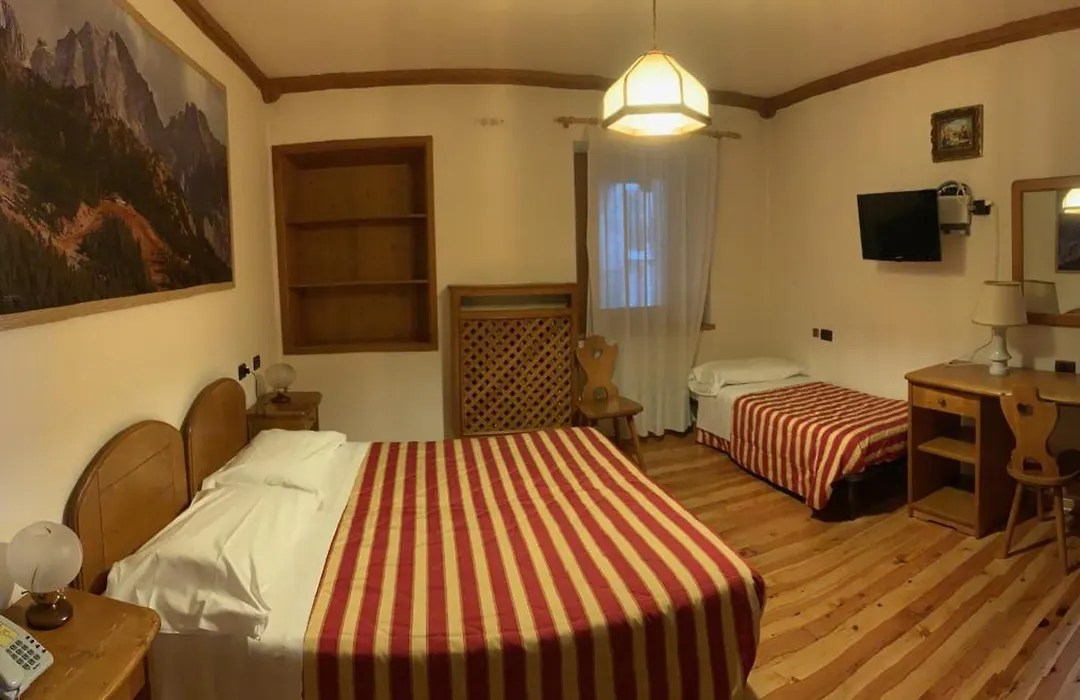 Albergo Garnì Ajarnola-1