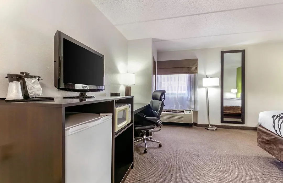 Sleep Inn & Suites Near Sports World Blvd-1