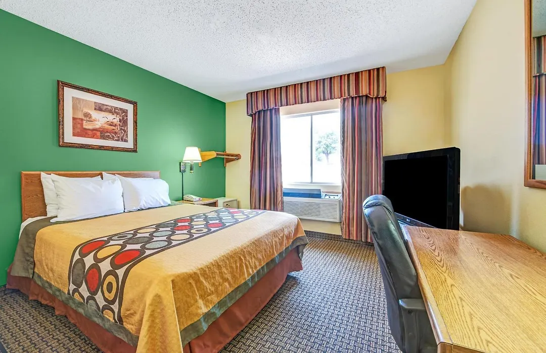 Super 8 By Wyndham Mckinney/Plano Area-1