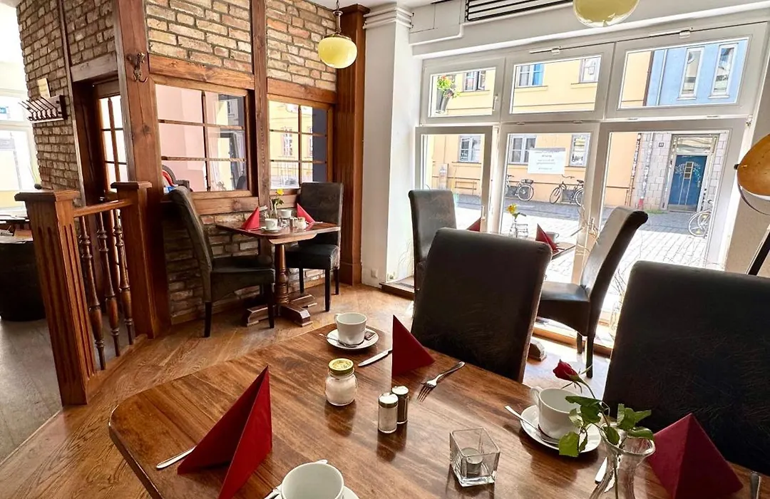 Hotel Am Dom-1