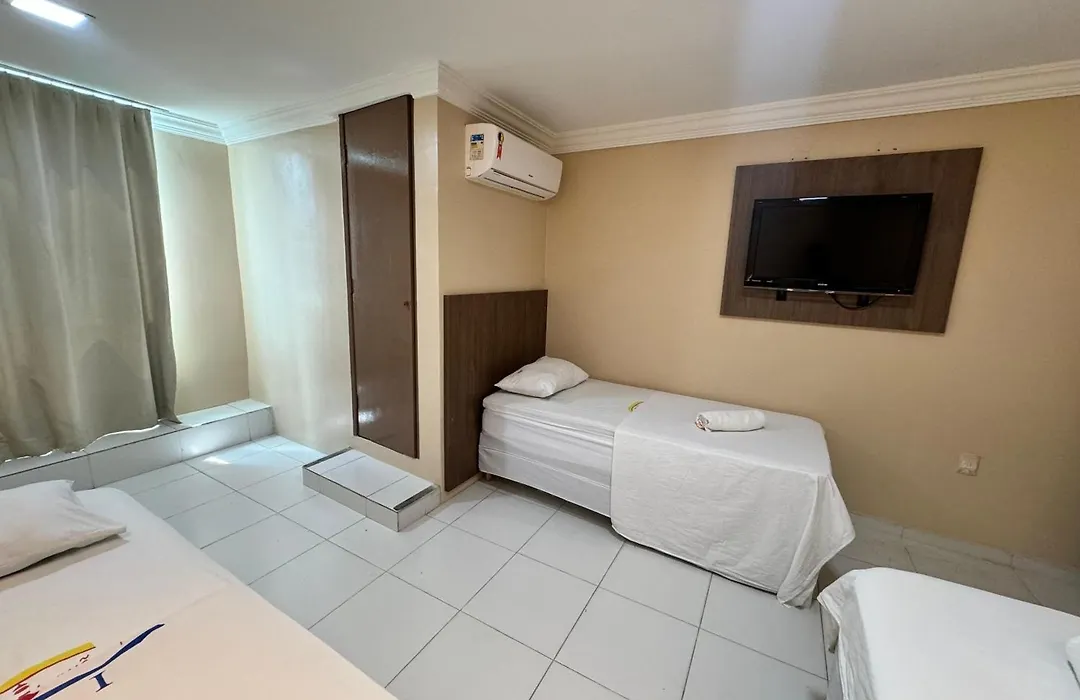 Hotel Luar De Itapua-1