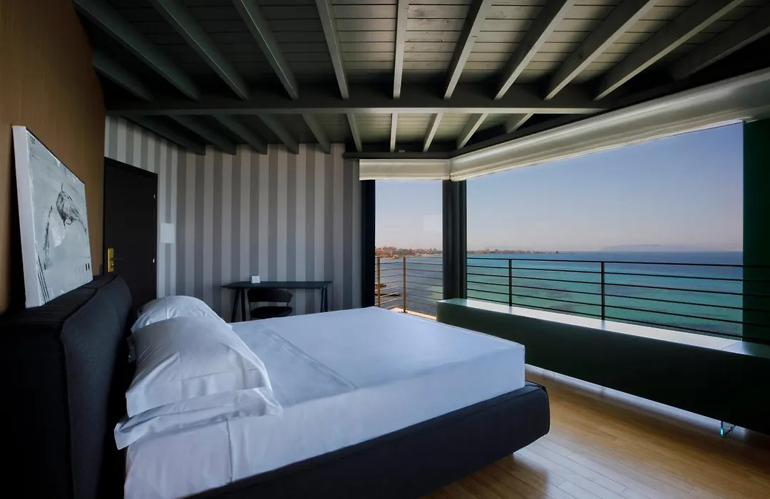 Hotel Punta Tipa-1