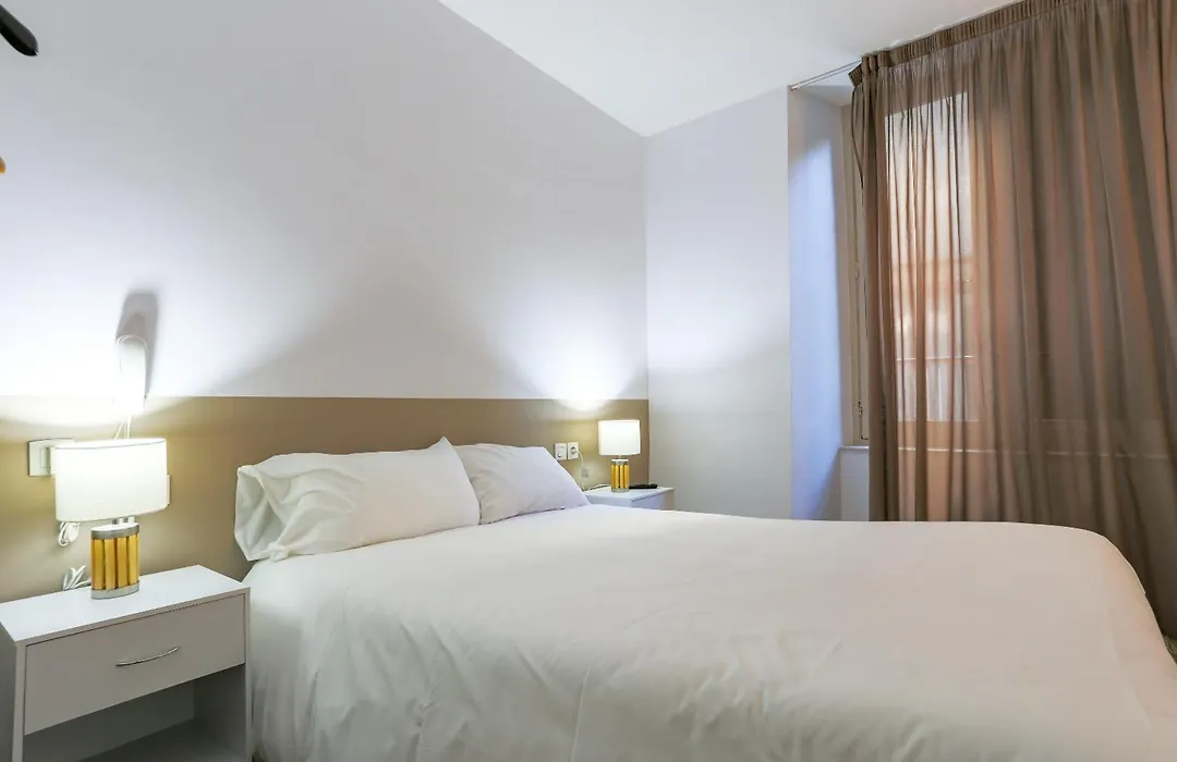 Hotel du Clocher-1