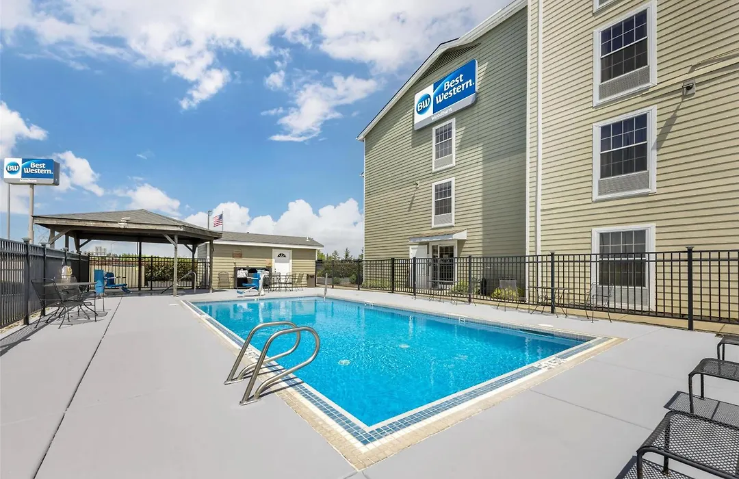 Best Western Woodburn Inn-1