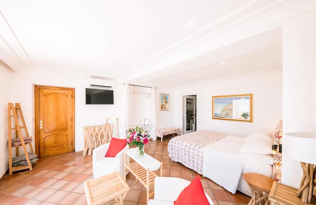 Villa Anfitrite-1