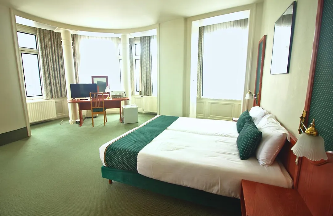 Hotel Le Dome-1