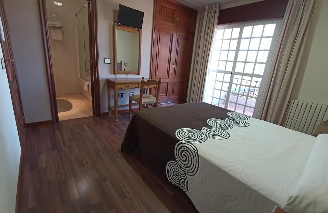 Hotel Galaico-1