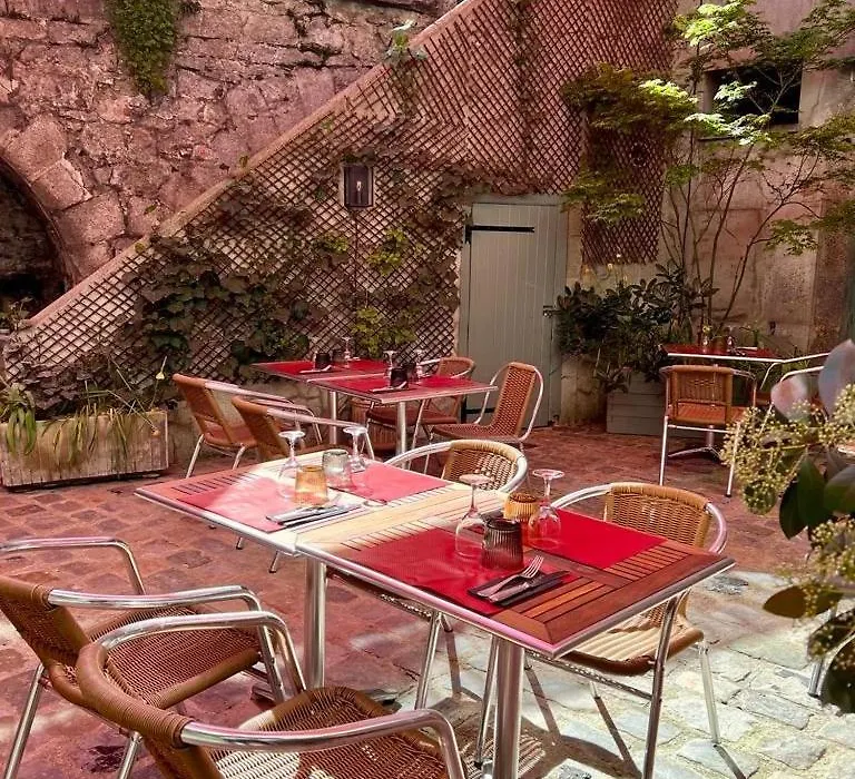 Hôtel Le France-1