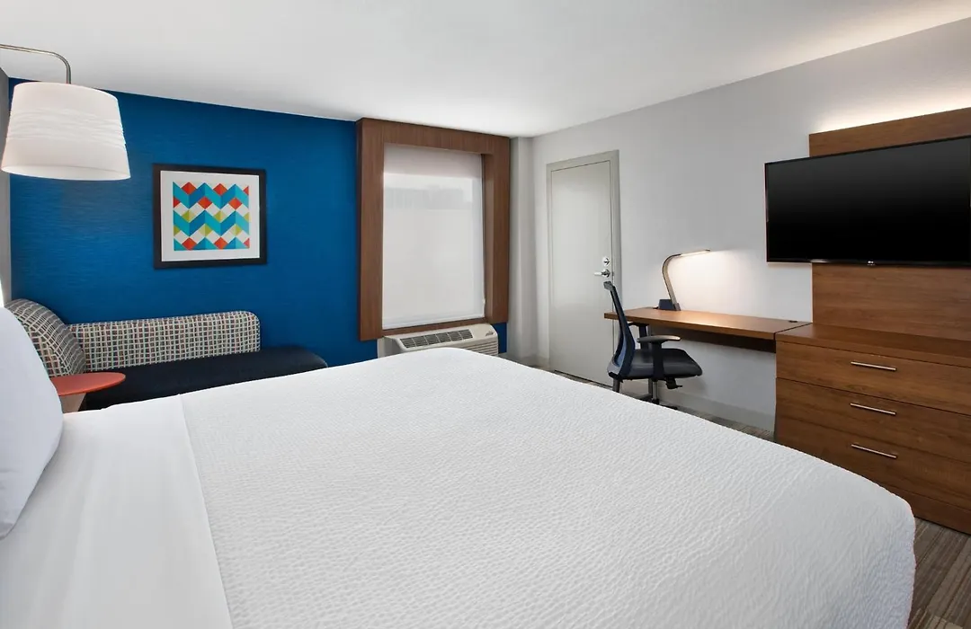 Holiday Inn Express Nashville-Downtown - Broadway By Ihg-1