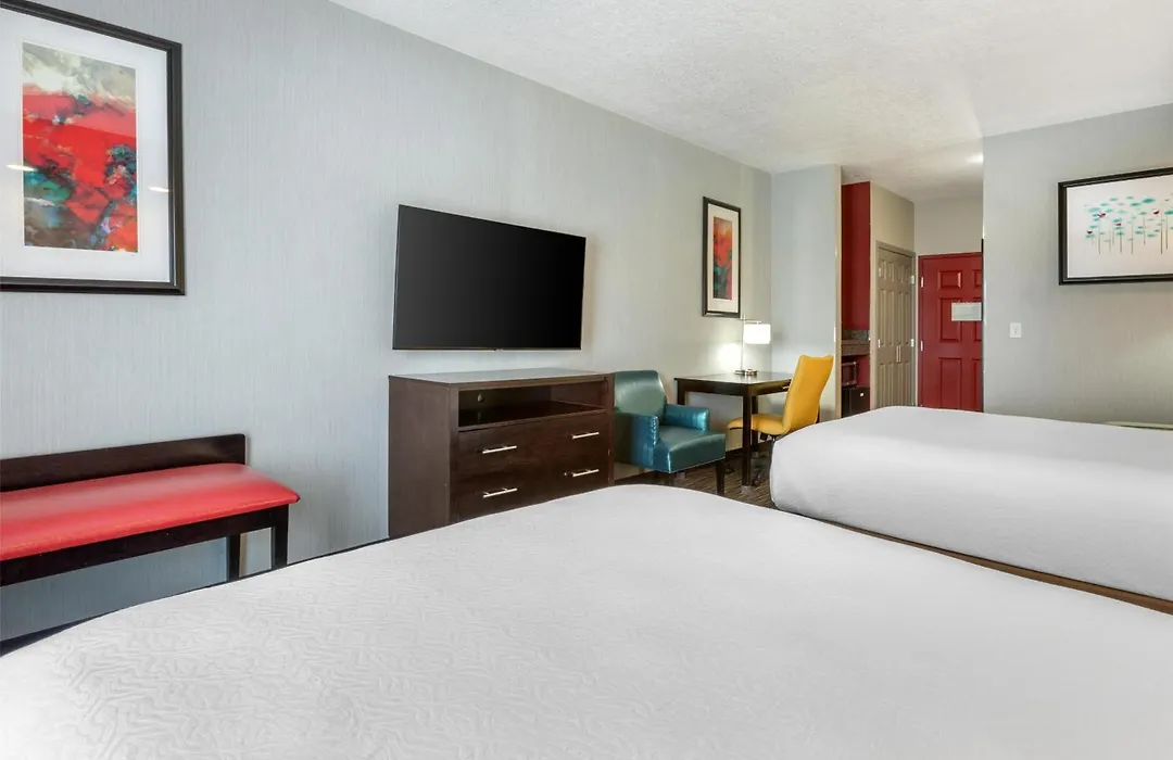 Best Western Plus Gallup Inn & Suites-1