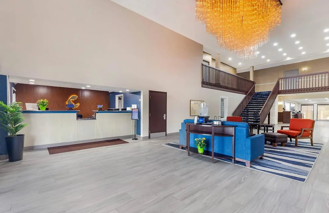 Comfort Inn Bourbonnais Near I-57-1